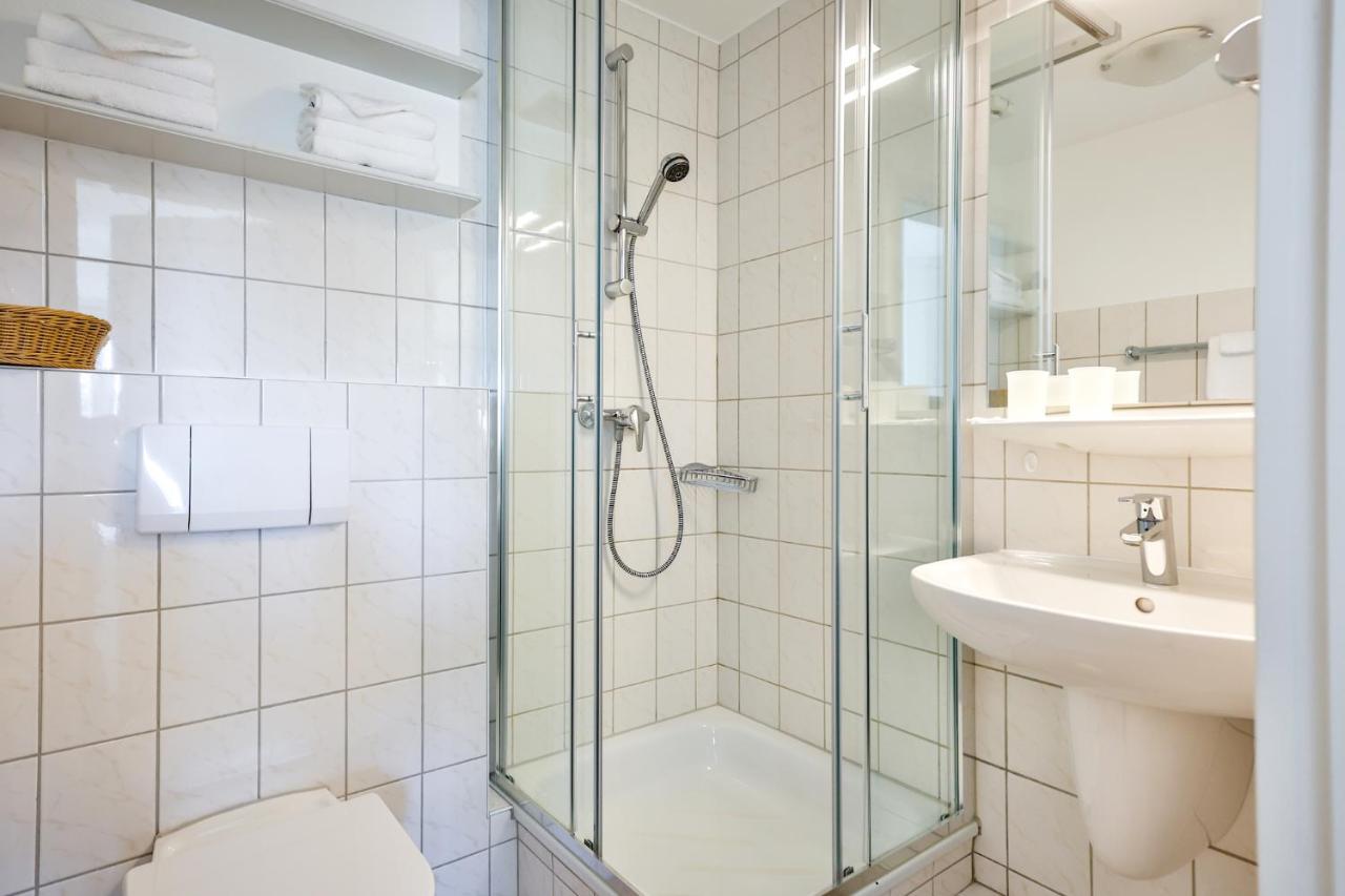 Snetjers Hüs 12 *